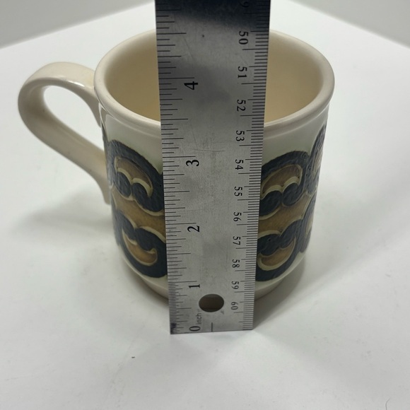 Vintage Biltons England glazed stoneware mug with retro brown and gold pattern - Picture 6 of 7